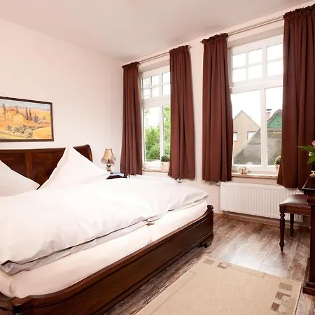 Bess ホテル Albersdorf